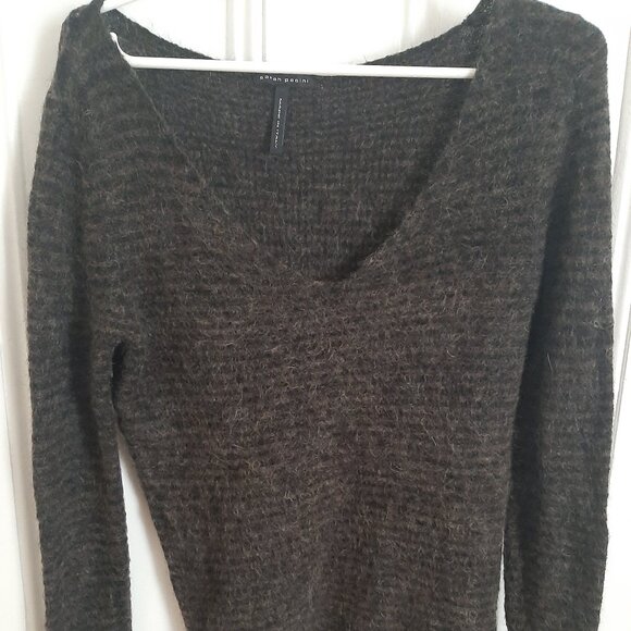Sarah Pacini Long Sleeve Sweater - Picture 1 of 5